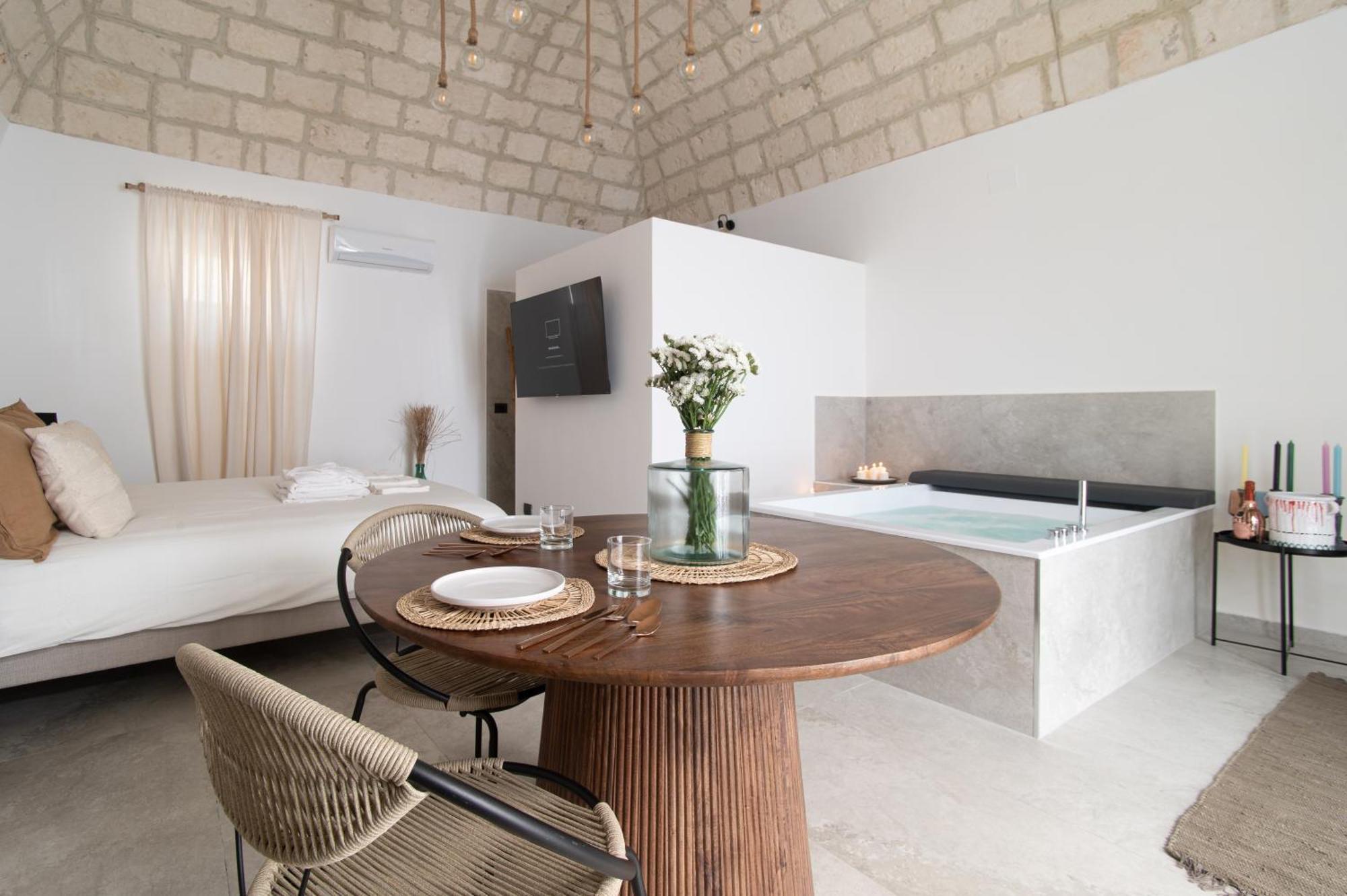 Vicoloterzo Suite Бари Экстерьер фото