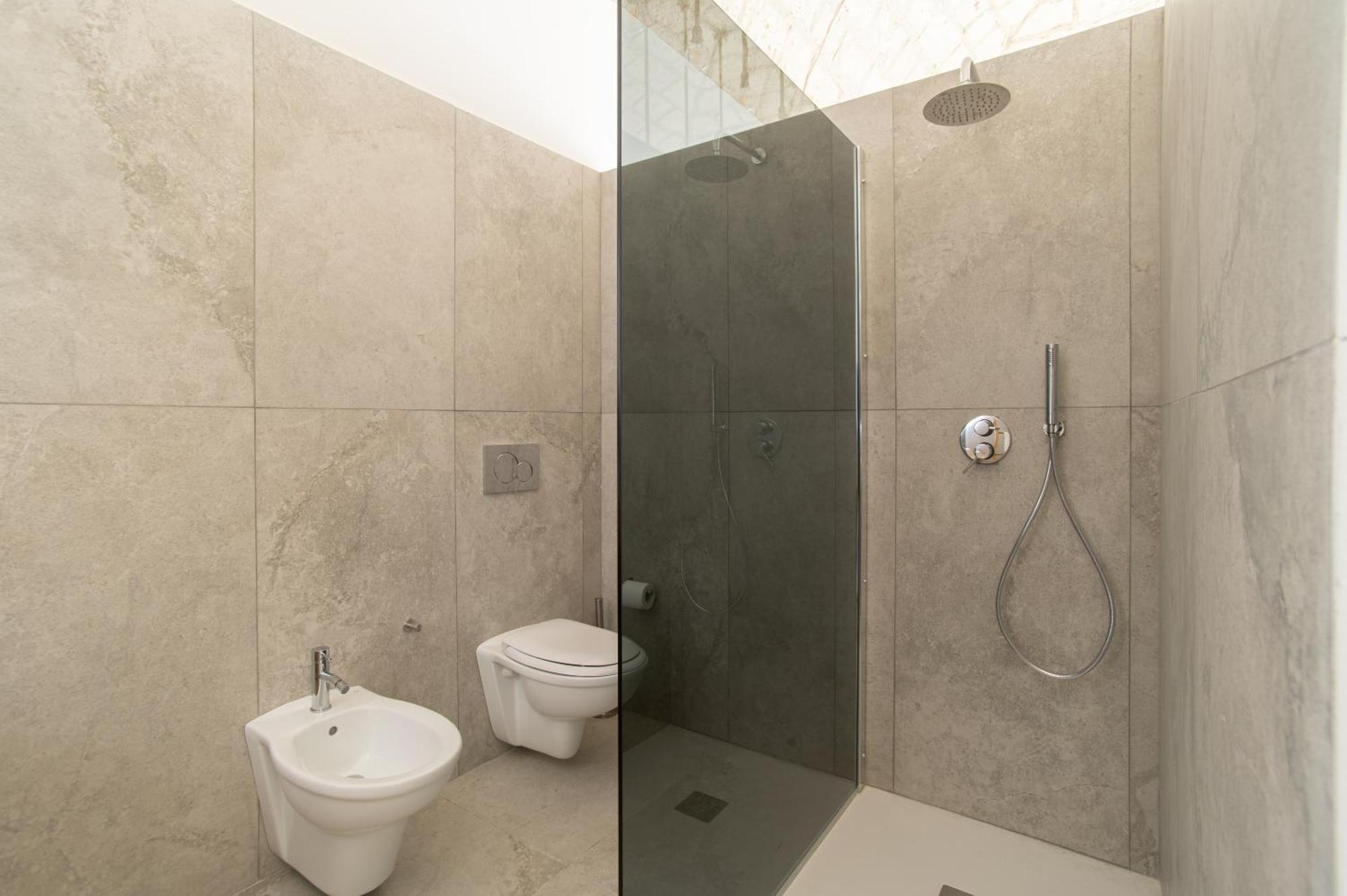Vicoloterzo Suite Бари Экстерьер фото